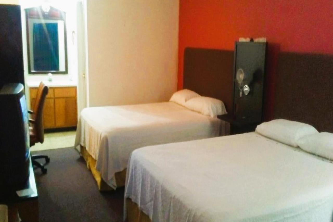 Oyo Hotel Mcintyre Ga, Us 441 Екстер'єр фото